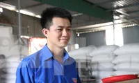 Cử nhân luật về quê khởi nghiệp, kiếm doanh thu tiền tỉ