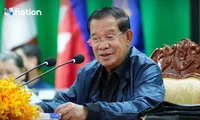 Chủ tịch Thượng viện Campuchia Hun Sen kể hết về lùm xùm với gia tộc Shinawatra trên sóng trực tiếp