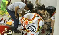 Làng nghề đèn lồng, đầu lân Hội An nhộn nhịp mùa Trung thu